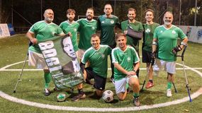 Μια ξεχωριστή προπόνηση για τον Σωτήρη Νίνη με την ομάδα ακρωτηριασμένων του Παναθηναϊκού (gallery)