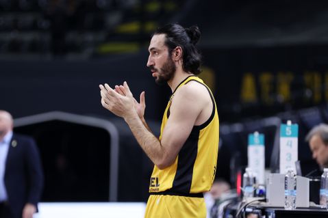 Αμφίβολη η συμμετοχή του Κατσίβελη στον αγώνα της ΑΕΚ με το Περιστέρι