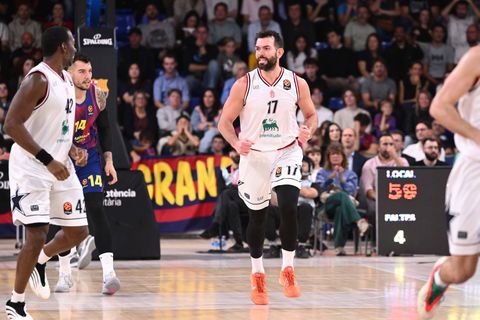 ΑΡΜΑΝΙ ΜΙΛΑΝΟ - ΠΑΡΙ