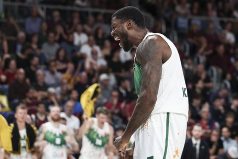 Διαγαλαξιακή Ζαλγκίρις διέσυρε τη Βιλερμπάν με τρομερό Ράιτ στο καμίνι του Κάουνας!