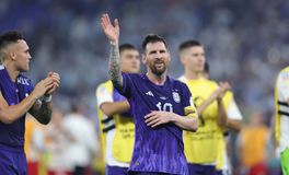 Με Αυστραλία η Αργεντινή, πάνω στον Λεβαντόβσκι η Γαλλία