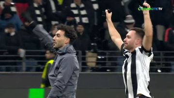 Το «ασπρόμαυρο» πάρτι με παίκτες και κόσμο στη Φρανκφούρτη (vid)