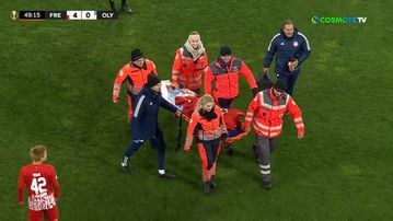 Αποχώρησε με φορείο και δάκρυα ο Ποντένσε έπειτα από το σκληρό μαρκάρισμα του Σιντίγια (vid)