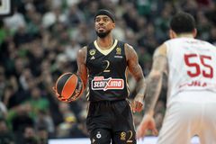 Μπράουν: «Εγώ και ο Σλούκας θέλουμε την μπάλα στα χέρια μας, πρέπει να εναλλάσσουμε τους ρόλους μας»