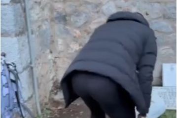 Ο Αντρέ Βιεϊρίνια άφησε λουλούδια στο σημείο που έχασε τη ζωή του φίλος του ΠΑΟΚ