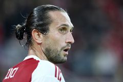 Άπαντες υπεραπαραίτητοι, 4 βαθμούς έχει δώσει ο Γιαζίτσι