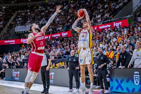 Το πανόραμα του ομίλου που διασταυρώνεται με την Ελλάδα στα προκριματικά του Παγκοσμίου Κυπέλλου