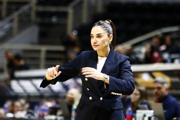 Καταδίκασε φραστικές επιθέσεις η Ερντέμ: «Καμία γυναίκα δεν πρέπει να το ανέχεται» (pic)