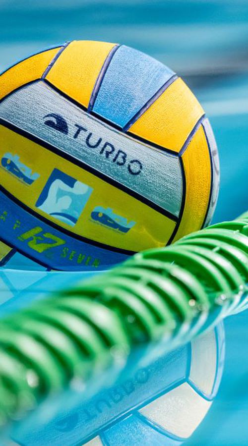 Ξέφυγε η κατάσταση σε αγώνα πόλο στη Πάτρα - Πολίστας γρονθοκόπησε αντίπαλο και οδηγήθηκε στην σύλληψη