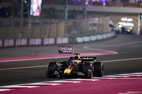 Θρίαμβος για τον Φερστάπεν στο Κατάρ, «φωτιά» στη μάχη του τίτλου