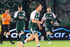 Ο Παναθηναϊκός μείωσε με την κεφαλιά του Τετέ και έβαλε.. φωτιά στο ματς