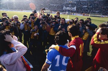 Ρόμα - Νάπολι: Η ιστορία του Derby del Sole που γέννησε το μίσος μεταξύ τους
