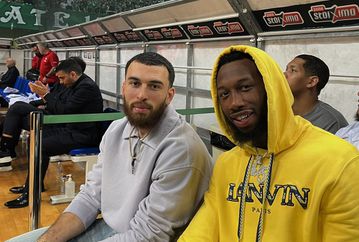 Στο ΟΑΚΑ ο Μάικ Τζέιμς για το ντέρμπι (pic)