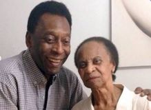 Η μητέρα του Πελέ ζει ακόμα, «αόρατος φρουρός» στη ζωή του «Βασιλιά»