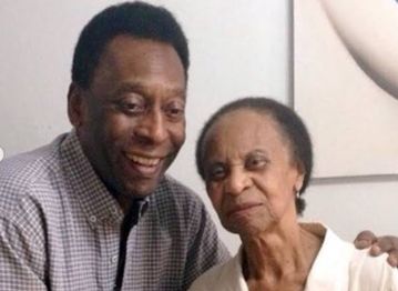 Η μητέρα του Πελέ ζει ακόμα, «αόρατος φρουρός» στη ζωή του «Βασιλιά»