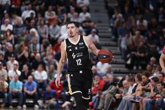 Η Βιλερμπάν λύγισε την Παρί και την έπιασε στη βαθμολογία