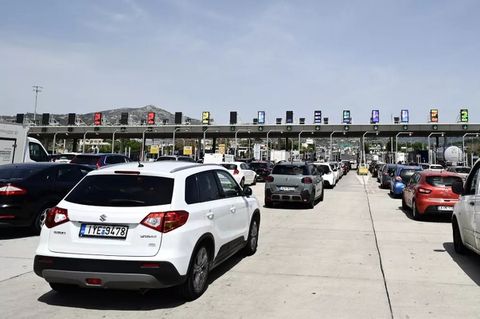 Διόδια: Πόσο πιο ακριβές γίνονται οι μετακινήσεις από 1η Ιανουαρίου;