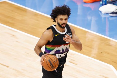 Σοκ με Γιόκιτς που αποχώρησε τραυματίας και θρίαμβος για τους Χιτ