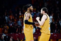 Το «1,2,3» της ΑΕΚ μέσα στο Σινάν Ερντέν Σπορτ Σαλονού