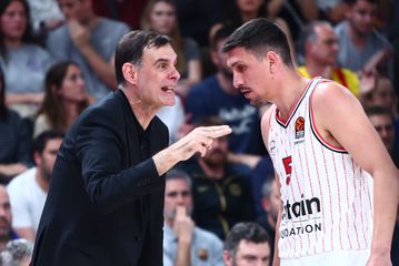 Η ατάκα του Μπαρτζώκα σε οπαδό του Ολυμπιακού για τον Λαρεντζάκη