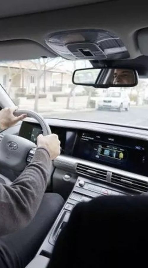 Το αυτοκίνητο του Κυριάκου Μητσοτάκη και των άλλων ηγετών