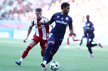 Παρελθόν δύο από τον Πανσερραϊκό