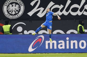 Με τριάρα η Λεβερκούζεν πέρασε από την Άιντραχτ