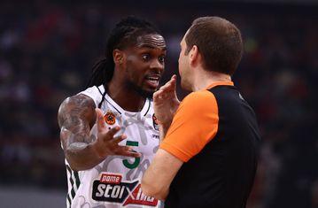 Δυσαρέσκεια στον Παναθηναϊκό για την διαιτησία στο ΣΕΦ