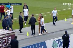 Το τρελό πρώτο ημίχρονο ανάμεσα σε ΑΕΛ και ΠΑΟΚ Β: Τέσσερα γκολ και παραλίγο σύρραξη στους δύο πάγκους (vids)