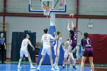 Πρώτος και καλύτερος ο Ολυμπιακός στη regular season