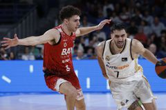 Ηττα-σοκ στη Μαδρίτη για τη Ρεάλ: Η Μανρέσα έκανε πάρτι στο Wizink Center (vids)