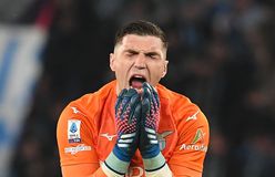 Αποθέωσε Μανδά η Λάτσιο: «Δεν τον περνάς ούτε στο ποδοσφαιράκι»