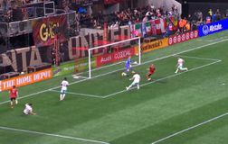 Σκόραρε ξανά κι έφτασε τα πέντε γκολ σε τέσσερα ματς ο Γιακουμάκης - Στον πάγκο ο Κούτσιας (vid)