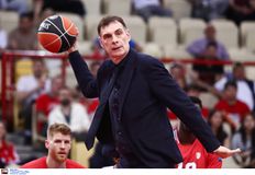 Μπαρτζώκας: «Είμαστε αδικαιολόγητοι - Το καλύτερο ήταν σήμερα να παίξει 10 λεπτά ο Ουόκαπ και έπαιξε 32