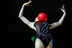 Σκάνδαλο στη γυμναστική: Υποχρέωναν αθλήτριες να βγάζουν τα ρούχα τους για κάθε λάθος