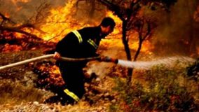 Μεγάλο ενδιαφέρον για τη θέση του εποχικού πυροσβέστη - 7.395 αιτήσεις για 2.500 προσλήψεις