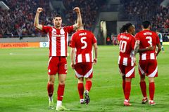 Έξι στην ΑΕΚ, τέσσερα στον Παναθηναϊκό, αξίζει το νταμπλ η καλύτερη ομάδα της Ελλάδας!