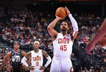 Nίκη για τους Καβαλίερς, εύκολα οι Σανς (vid)