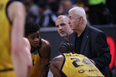 ΑΕΚ σε κρίσιμο σταυροδρόμι - Προβληματισμός ή μεγάλη ανατροπή;