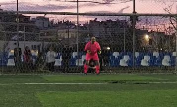 Η εντυπωσιακή απόκρουση του Σεφερλή σε πέναλτι σε φιλανθρωπικό αγώνα (vid)