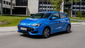 MG3: Βενζίνης ή υβριδικό με αρχική τιμή κάτω από 17.000 ευρώ