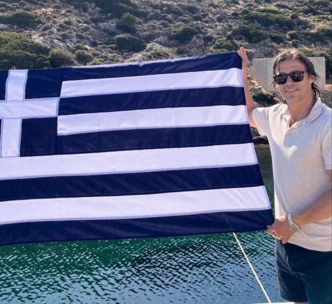 Μετά το νταμπλ ο Αλμέιδα απολαμβάνει τα νησιά της Ελλάδας