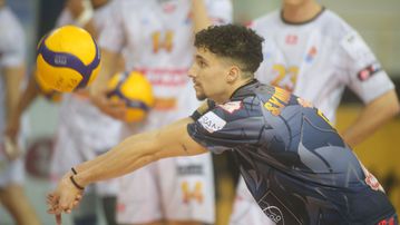 Παραμένει στον Άθλο Ορεστιάδας ο Συναδινός