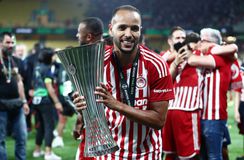 Το πεντάλεπτο τιμής στον Ελ Αραμπί και το «ευχαριστώ» του Φορτούνη (vid)