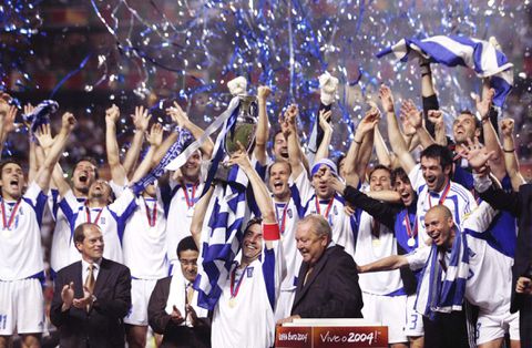 Το τρόπαιο του EURO 2004 ταξιδεύει σε όλη την Ελλάδα