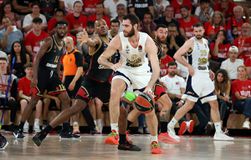 Το συμβόλαιο του Παπαγιάννη, η δεύτερη σεζόν και η προοπτική επαναπατρισμού!