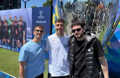 Ο Τζίμας στο Μόναχο για τον τελικό του Champions League (pics)