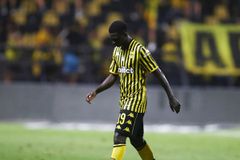 Η απογοήτευση των παικτών του Άρη μετά τον αποκλεισμό από την Αράζ (pics)