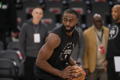 Ο Τζέιλεν Μπράουν μιλάει για το άγχος και την κατάθλιψη: «Έχω βρεθεί σε πολύ σκοτεινά μέρη»