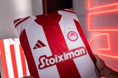 Ενθουσιασμός στις τάξεις των φιλάθλων του Ολυμπιακού για το νέο μουσείο και τη φανέλα